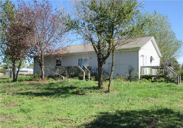 Photo 4 of Single family home for sale at 37780 Pleasant Valley Rd, Lane, KS 66042 | MLS# 2646325 | Listing updated on 2026-10-09