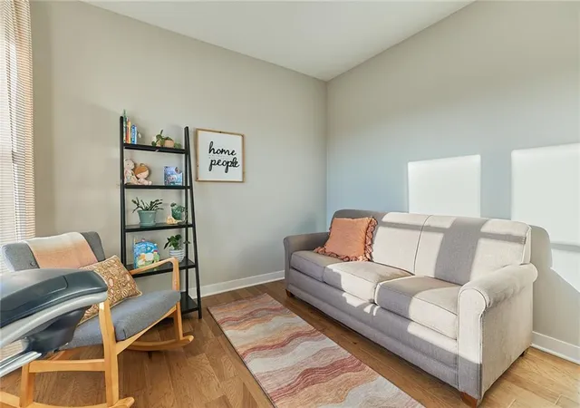 Photo 4 of Single family home for sale at 404 Woodview Dr, Raymore, MO 64083 | MLS# 2646332 | Listing updated on 2026-10-09