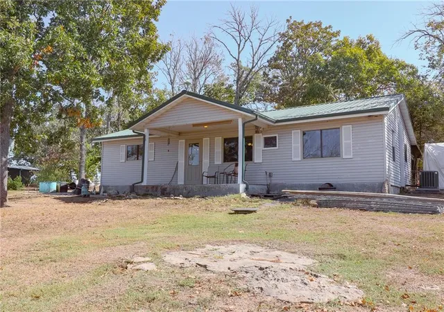 Single family home for sale at 26876 Farm Rd 1170, Eagle Rock, MO 65641 | MLS# 2646340