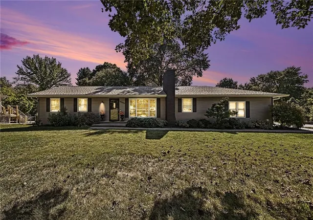 Single family home for sale at 10035 W 55th Street, Shawnee, KS 66203 | MLS# 2646343