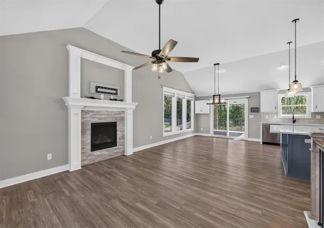 Photo 3 of Single family home for sale at 22907 S Ridgeview Dr, Peculiar, MO 64078 | MLS# 2646346 | Listing updated on 2026-10-10