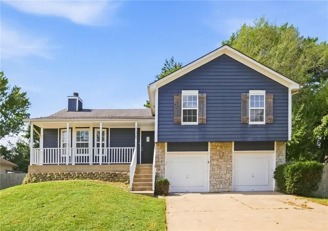 Single family home for sale at 12308 Bristol Ave, Grandview, MO 64030 | MLS# 2646348