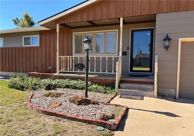 Photo 4 of Single family home for sale at 341 Maple Ave, Salina, KS 67401 | MLS# 2646349 | Listing updated on 2026-10-10