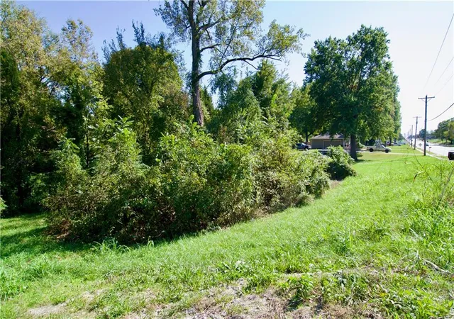 Photo 4 of Land for sale at 1901 S Lee's Summit Rd, Independence, MO 64050 | MLS# 2646354 | Listing updated on 2026-10-09