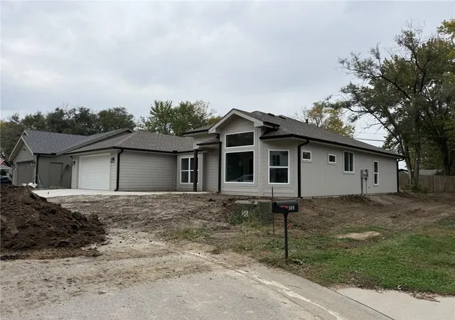 Photo 1 of Single family home for sale at 507 Ellen Ln, Lawson, MO 64062 | MLS# 2646363 | Listing updated on 2026-10-29