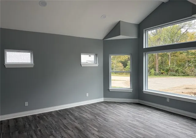 Photo 1 of Single family home for sale at 507 Ellen Ln, Lawson, MO 64062 | MLS# 2646363 | Listing updated on 2026-10-29