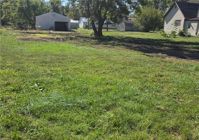 Photo 1 of Land for sale at 117 E Park Ave, Rich Hill, MO 64779 | MLS# 2646367 | Listing updated on 2026-10-09