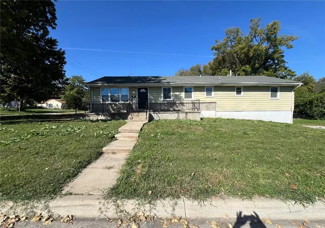 Photo 1 of Single family home for sale at 3406 E 73rd Street, Kansas City, MO 64132 | MLS# 2646372 | Listing updated on 2026-10-10