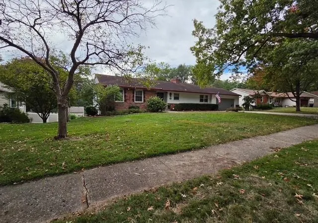 Photo 2 of Single family home for sale at 11 E 109th Terrace, Kansas City, MO 64114 | MLS# 2646379 | Listing updated on 2026-10-19