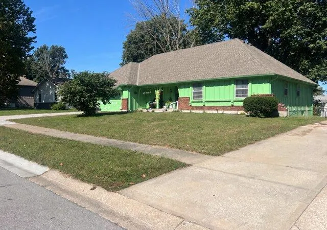 Photo 1 of Single family home for sale at 7700 E 127 Place, Grandview, MO 64030 | MLS# 2646381 | Listing updated on 2026-10-10