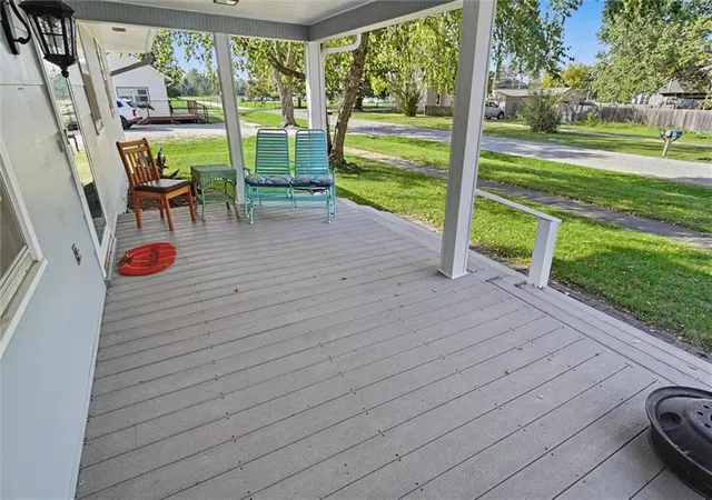 Photo 4 of Single family home for sale at 625 Maple St, Wellsville, KS 66092 | MLS# 2646390 | Listing updated on 2026-10-15