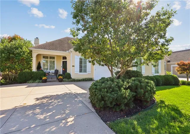 Photo 1 of House for sale at 14429 Meadow Ct, Overland Park, KS 66224 | MLS# 2646402 | Listing updated on 2026-10-14