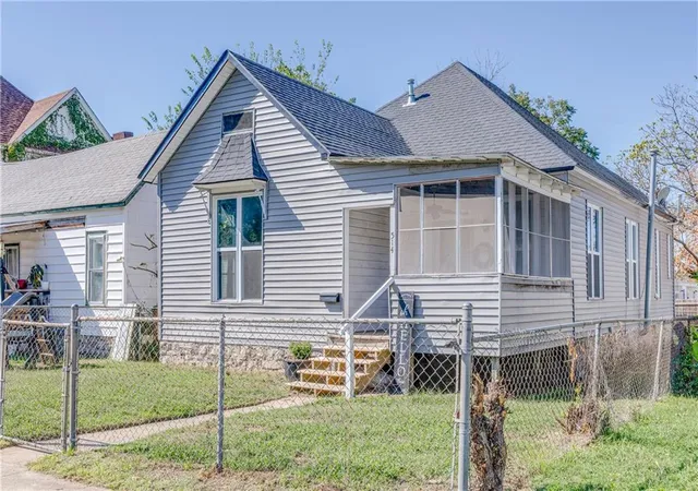 Photo 1 of Single family home for sale at 514 S Washington St, Galena, KS 66739 | MLS# 2646404 | Listing updated on 2026-10-09
