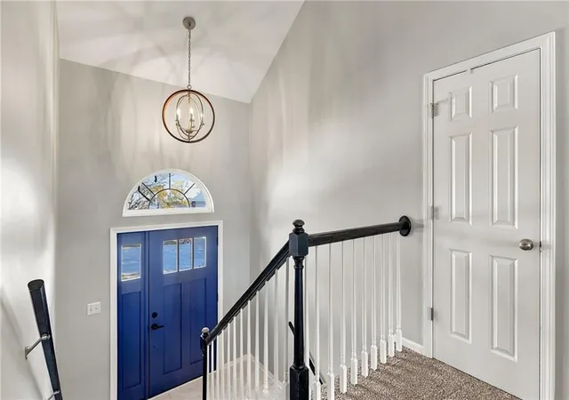 Photo 3 of Single family home for sale at 1804 SE Kenwood Dr, Blue Springs, MO 64014 | MLS# 2646405 | Listing updated on 2026-10-10