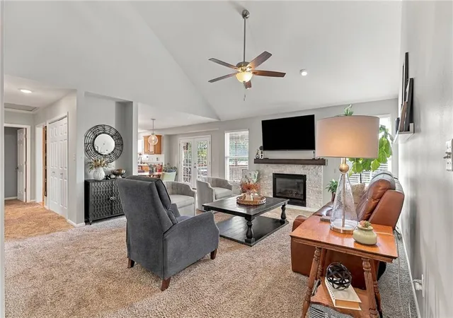 Photo 4 of Single family home for sale at 1804 SE Kenwood Dr, Blue Springs, MO 64014 | MLS# 2646405 | Listing updated on 2026-10-10