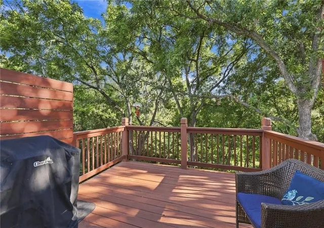 Photo 3 of Single family home for sale at 9504 NW 87th Terrace, Kansas City, MO 64153 | MLS# 2646410 | Listing updated on 2026-10-28