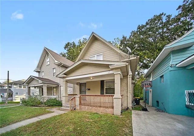 Single family home for sale at 1603 Elmwood St, Kansas City, MO 64127 | MLS# 2646412