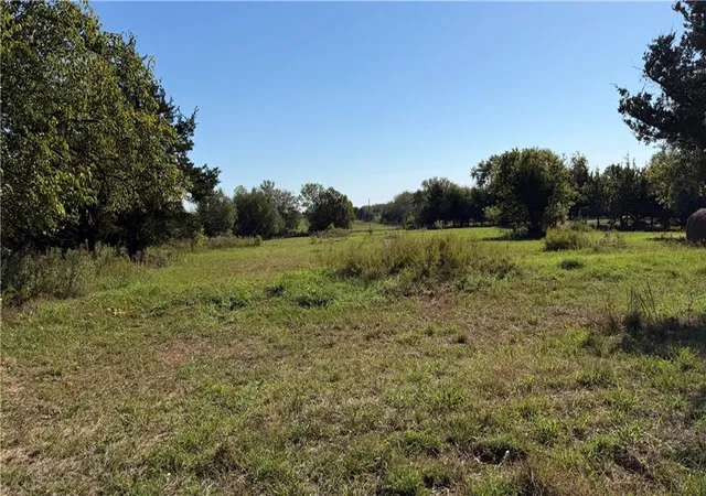 Photo 4 of Land for sale at 00000 Lonestar Rd, Fontana, KS 66026 | MLS# 2646420 | Listing updated on 2026-10-09