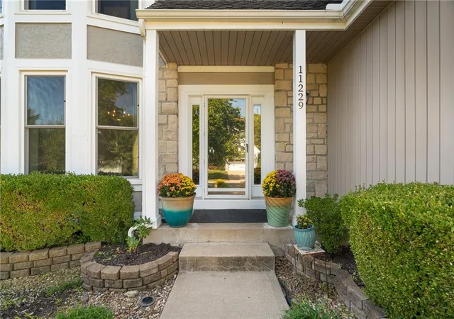 Photo 2 of Single family home for sale at 11229 W 117th Street, Overland Park, KS 66210 | MLS# 2646424 | Listing updated on 2026-10-15