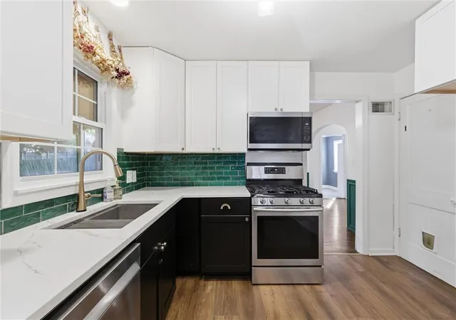 Photo 4 of Single family home for sale at 1264 W Gregory Blvd, Kansas City, MO 64114 | MLS# 2646443 | Listing updated on 2026-10-19