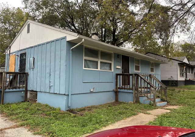 Photo 1 of Sale Pending at 3346 E 55th Street, Kansas City, MO 64130 | MLS# 2646451 | Listing updated on 2026-10-18