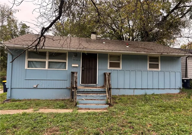 Photo 3 of Sale Pending at 3346 E 55th Street, Kansas City, MO 64130 | MLS# 2646451 | Listing updated on 2026-10-18