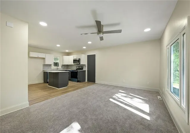 Photo 3 of Single family home for sale at 6902 E 98th Terrace, Kansas City, MO 64134 | MLS# 2646464 | Listing updated on 2026-10-10