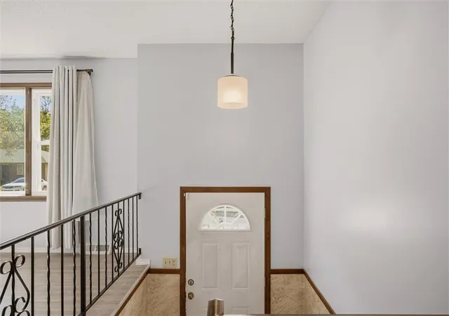 Photo 3 of Sale Pending at 5538 Webster Ave, Kansas City, KS 66104 | MLS# 2646477 | Listing updated on 2026-10-16