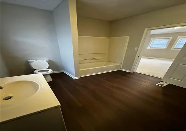 Photo 4 of Single family home for sale at 4208 Wabash Ave, Kansas City, MO 64130 | MLS# 2646480 | Listing updated on 2026-10-20