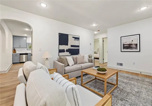 Photo 4 of Single family home for sale at 5540 Lafayette Ave, Kansas City, KS 66104 | MLS# 2646485 | Listing updated on 2026-10-10