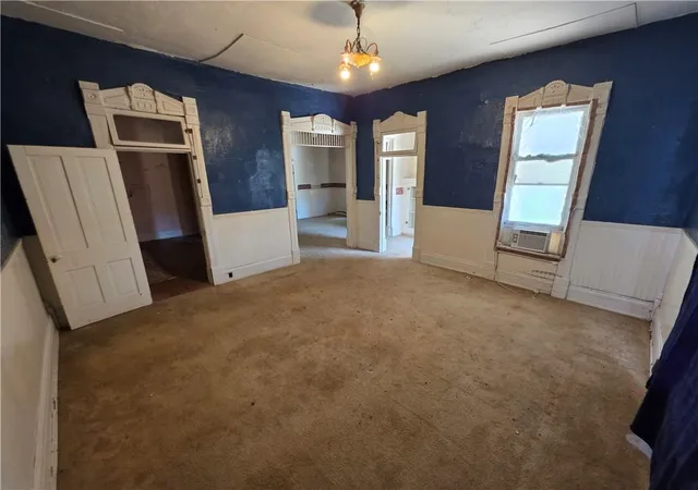 Photo 4 of Single family home for sale at 111 W Joe Davis St, El Dorado Springs, MO 64744 | MLS# 2646488 | Listing updated on 2026-10-10