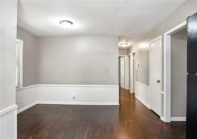 Photo 4 of Single family home for sale at 2500 Topping Ave, Kansas City, MO 64129 | MLS# 2646491 | Listing updated on 2026-10-17