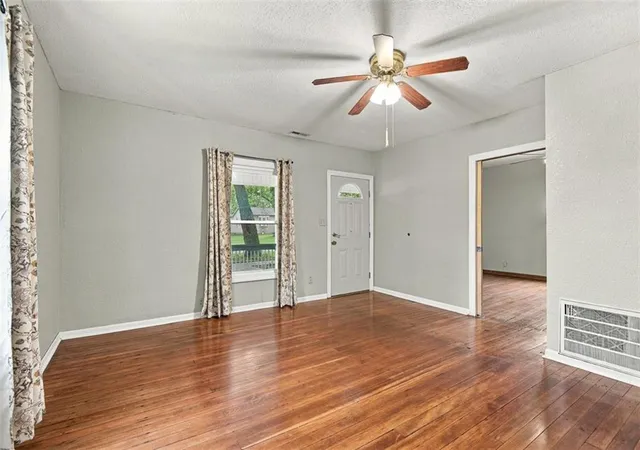 Photo 3 of Single family home for sale at 414 Elm St, Wellsville, KS 66092 | MLS# 2646496 | Listing updated on 2026-10-16