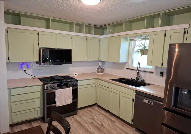 Photo 4 of Single family home for sale at 2509 SW 5th Street, Blue Springs, MO 64014 | MLS# 2646504 | Listing updated on 2026-10-10