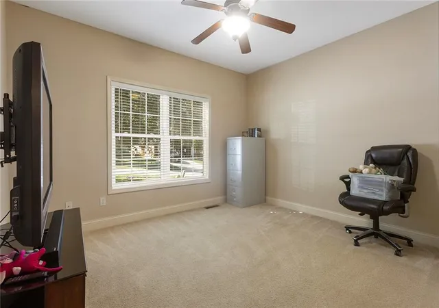 Photo 3 of Single family home for sale at 6931 N Denver Ave, Kansas City, MO 64119 | MLS# 2646510 | Listing updated on 2026-10-10
