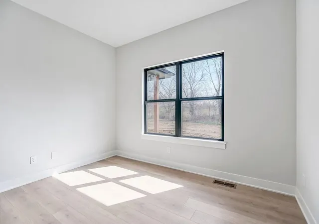 Photo 2 of Single family home for sale at 2313 Larkspur Ln, Kearney, MO 64060 | MLS# 2646511 | Listing updated on 2026-10-16