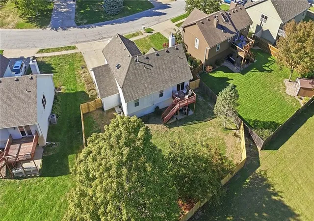 Photo 3 of Single family home for sale at 337 NE Dreamweaver Ave, Lees Summit, MO 64086 | MLS# 2646515 | Listing updated on 2026-10-10