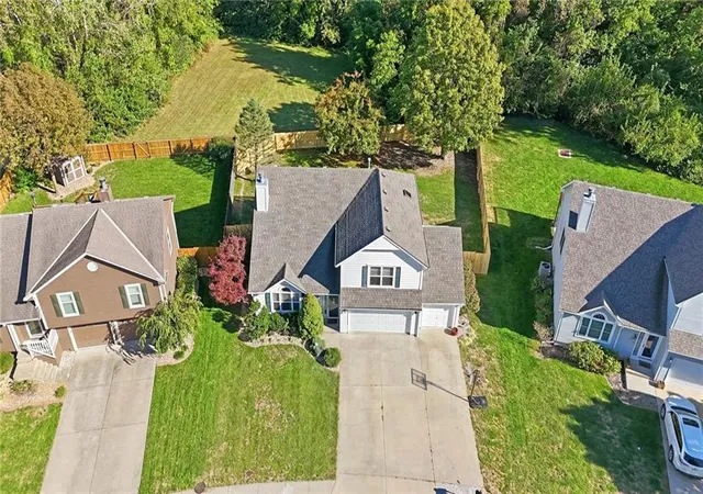 Photo 4 of Single family home for sale at 337 NE Dreamweaver Ave, Lees Summit, MO 64086 | MLS# 2646515 | Listing updated on 2026-10-10