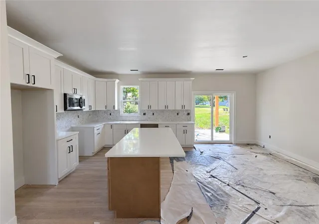 Photo 2 of Single family home for sale at 105 W Morgan St, Sedalia, MO 65301 | MLS# 2646521 | Listing updated on 2026-10-11
