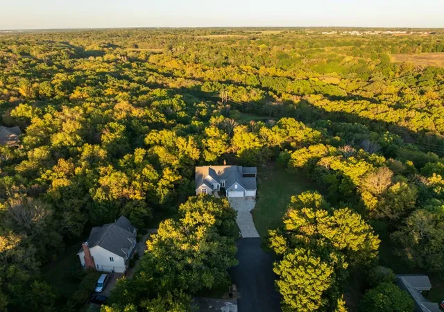 Photo 3 of Single family home for sale at 4990 W 178th Terr Ter, Stilwell, KS 66085 | MLS# 2646530 | Listing updated on 2026-10-10
