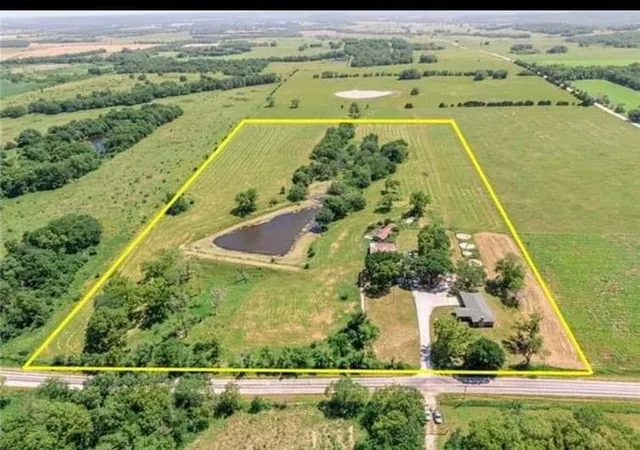 Single family home for sale at 11137 W 200 Road, Blue Mound, KS 66010 | MLS# 2646538