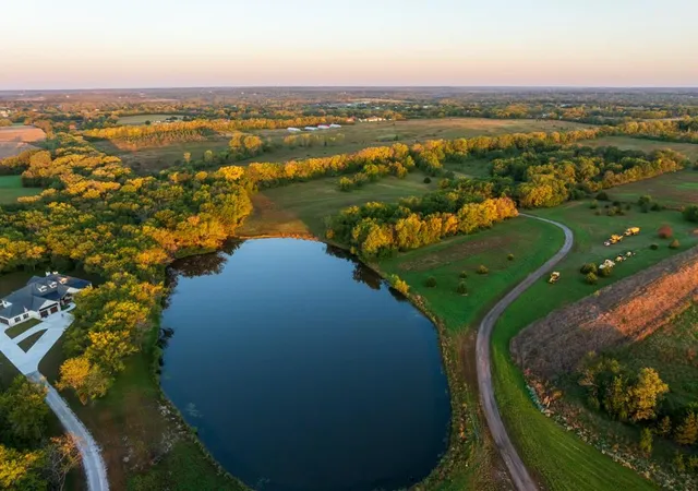 Land for sale at 18149 167th Terrace, Basehor, KS 66007 | MLS# 2646544