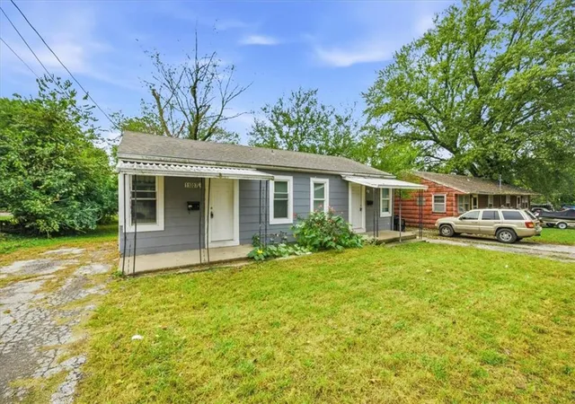 Photo 3 of Multi family home for sale at 11005 E (&11007) 19th St, Independence, MO 64052 | MLS# 2646546 | Listing updated on 2026-10-27