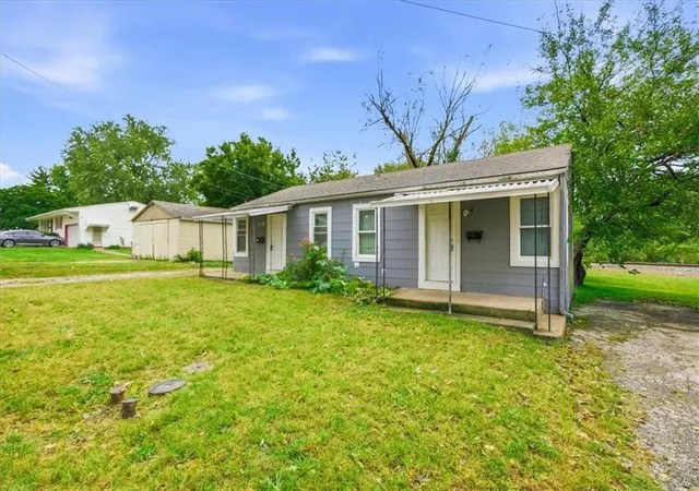 Photo 3 of House for sale at 11005 E (&11007) 19th St, Independence, MO 64052 | MLS# 2646546 | Listing updated on 2026-10-27