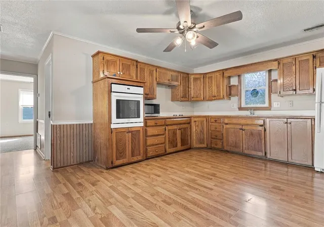 Photo 4 of Single family home for sale at 302 S 1/2 Bissell St, Orrick, MO 64077 | MLS# 2646552 | Listing updated on 2026-10-13