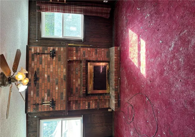 Photo 3 of Single family home for sale at 11231 E 14th Street S, Independence, MO 64052 | MLS# 2646562 | Listing updated on 2026-10-11