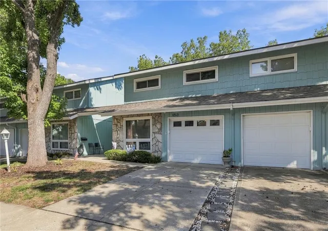Photo 2 of Townhouse for sale at 6513 W 49th Street, Mission, KS 66202 | MLS# 2646563 | Listing updated on 2026-10-13