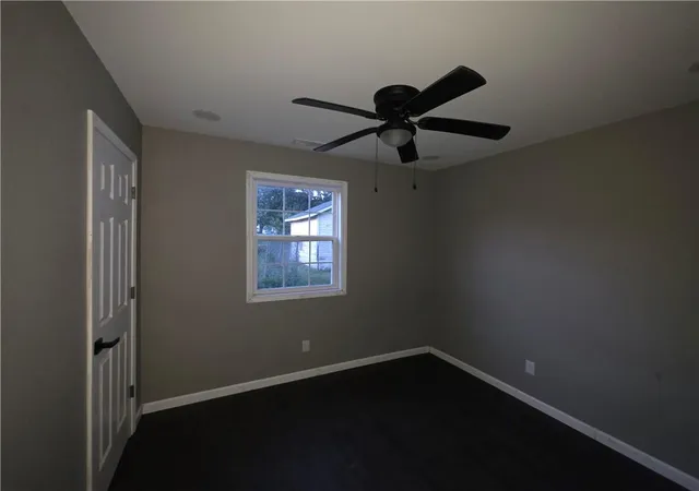 Photo 4 of Single family home for sale at 221 E 2nd Avenue, Garnett, KS 66032 | MLS# 2646573 | Listing updated on 2026-10-10