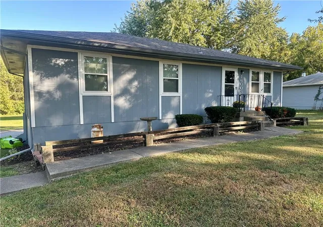 Photo 1 of Single family home for sale at 16003 Allen St, Belton, MO 64012 | MLS# 2646585 | Listing updated on 2026-10-15
