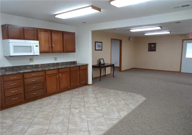 Photo 4 of Sale Pending at 4 Pine St, Butler, MO 64730 | MLS# 2646587 | Listing updated on 2026-10-14